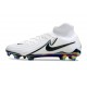 Botas Nike Phantom Luna 2 Elite FG Blanco Negro